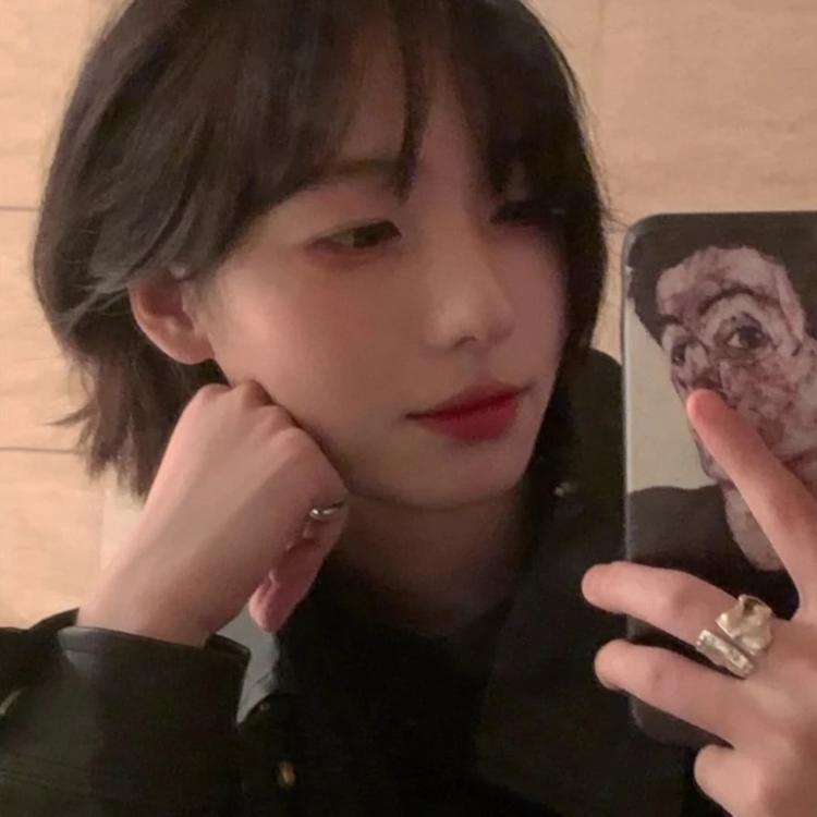 濑田宗次郎（身份：十刃最强、“天剑”、微笑的修罗） - 独家访谈节目在线观看 - APP直播
